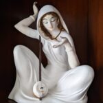 Meerabai Plaster of Paris statue